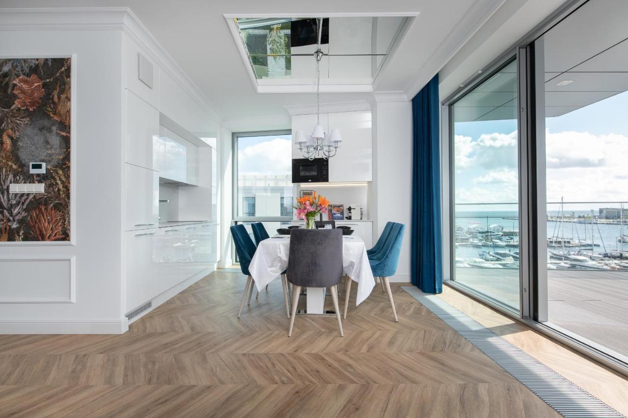 Yacht Park Premium Apartment Sea View グディニャ エクステリア 写真