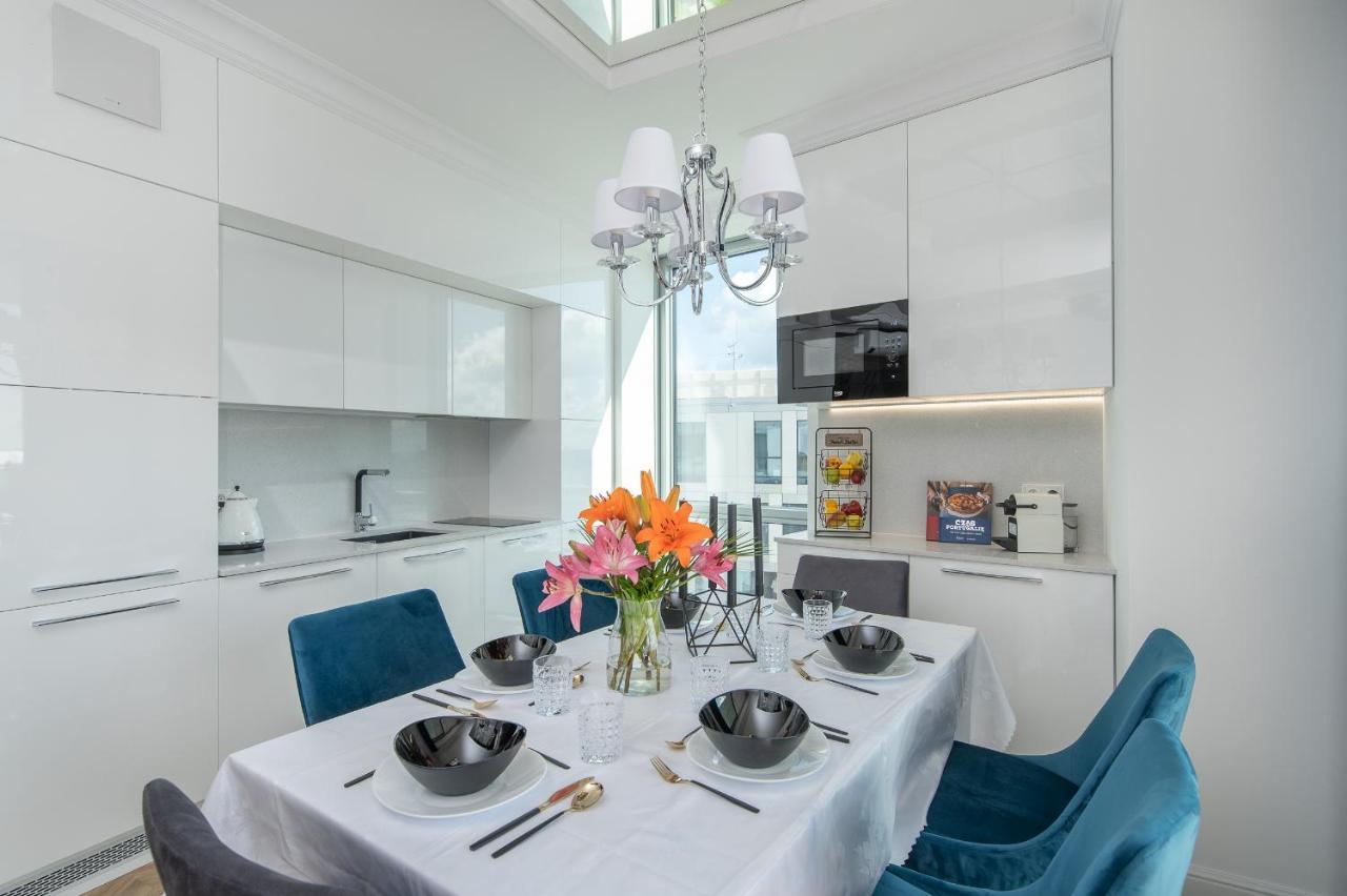 Yacht Park Premium Apartment Sea View グディニャ エクステリア 写真