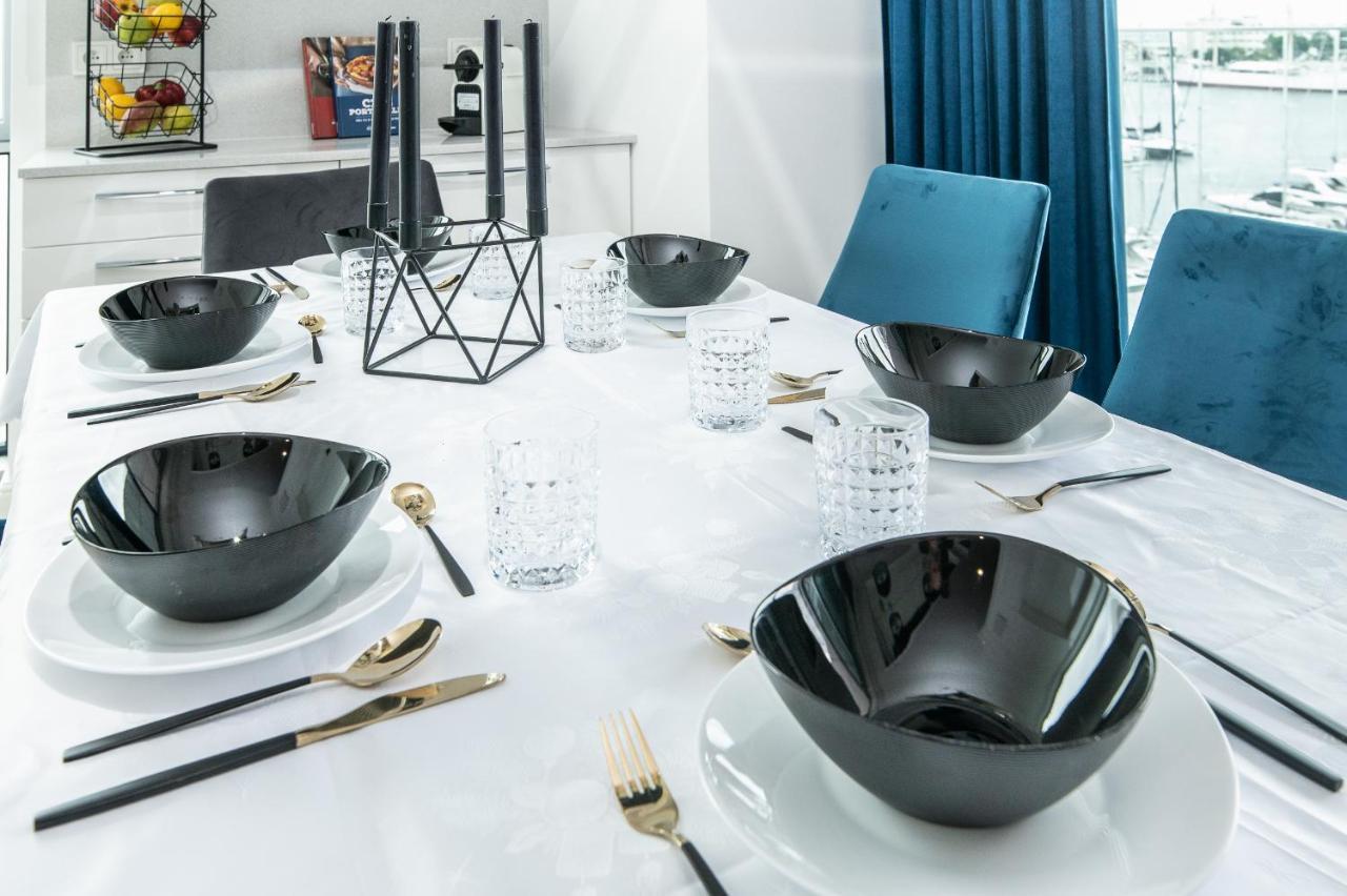 Yacht Park Premium Apartment Sea View グディニャ エクステリア 写真